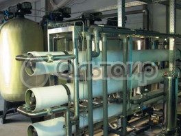 Автоматический блок приготовления различных вариантов состава воды, подготовленной для производства водки.